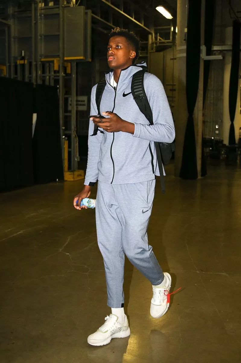 TA分析英格兰队小组赛形势：克罗地亚年龄大、加纳球员有威胁（TA评估英格兰小组前景：克罗地亚老化明显，加纳球员具威胁）