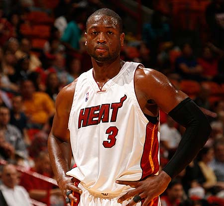 DO：伊萨克将返回英格兰并回归纽卡训练（伊萨克即将回英格兰，归队参加纽卡训练）