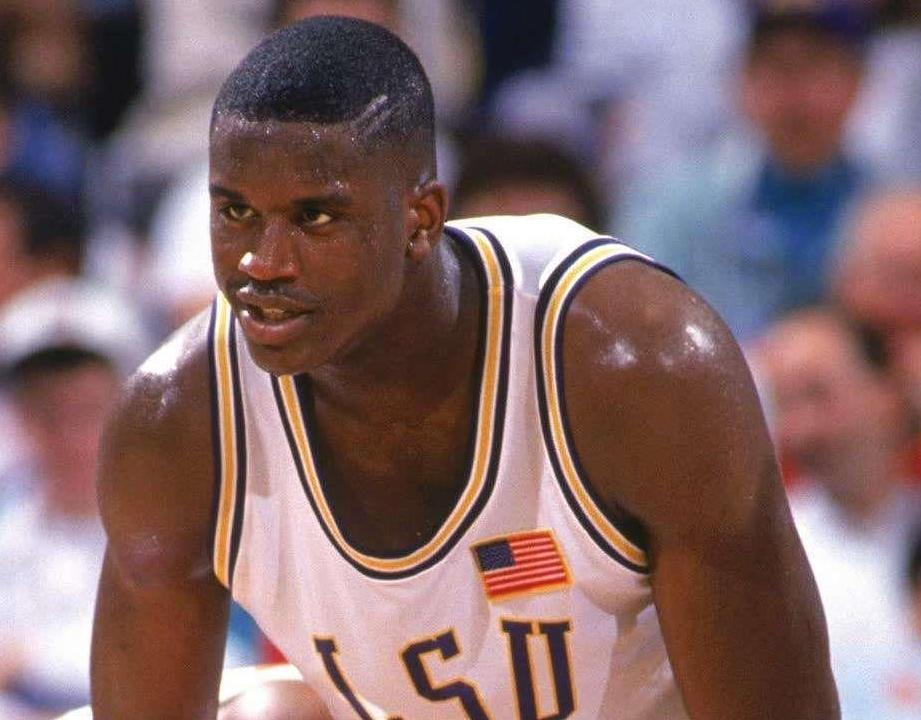 融入很快！广厦新双外援桑普森&塔克合砍44分16板5助攻（适应神速！广厦新双外援桑普森与塔克联手拿下44分16篮板5助攻）